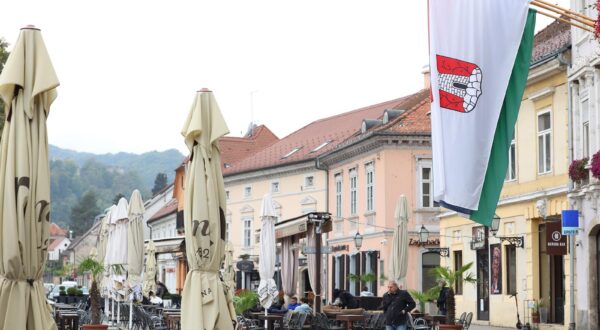 12.10.2021., Samobor - Svakodnevnica u Samoboru. Grad Samobor iz godine u godinu biljezi rast stanovnika te je popularno odrediste za privatne poduzetnike.  Photo: Marko Prpic/PIXSELL