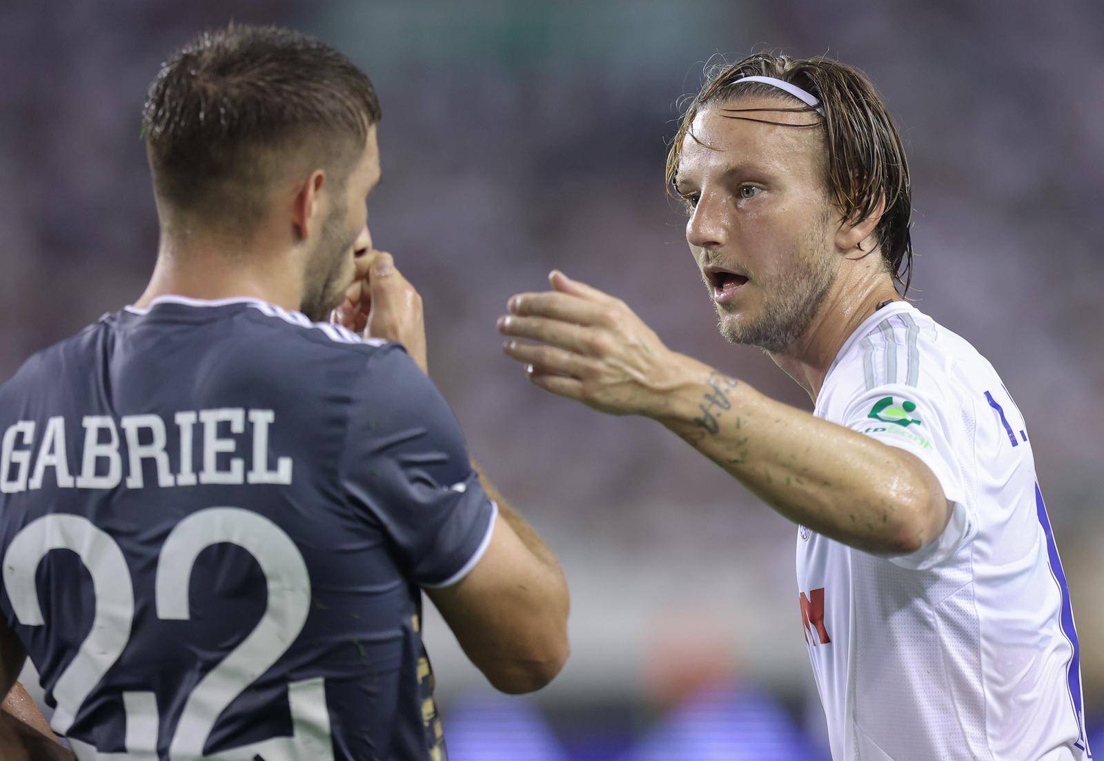 15.08.2024., stadion Poljud, Split - Uzvratna utakmica 3. pretkola kvalifikacija za UEFA Konferencijsku ligu, HNK Hajduk - MFK Ruzomberok. Simon Gabriel, Ivan Rakitic Photo: Ivana Ivanovic/PIXSELL