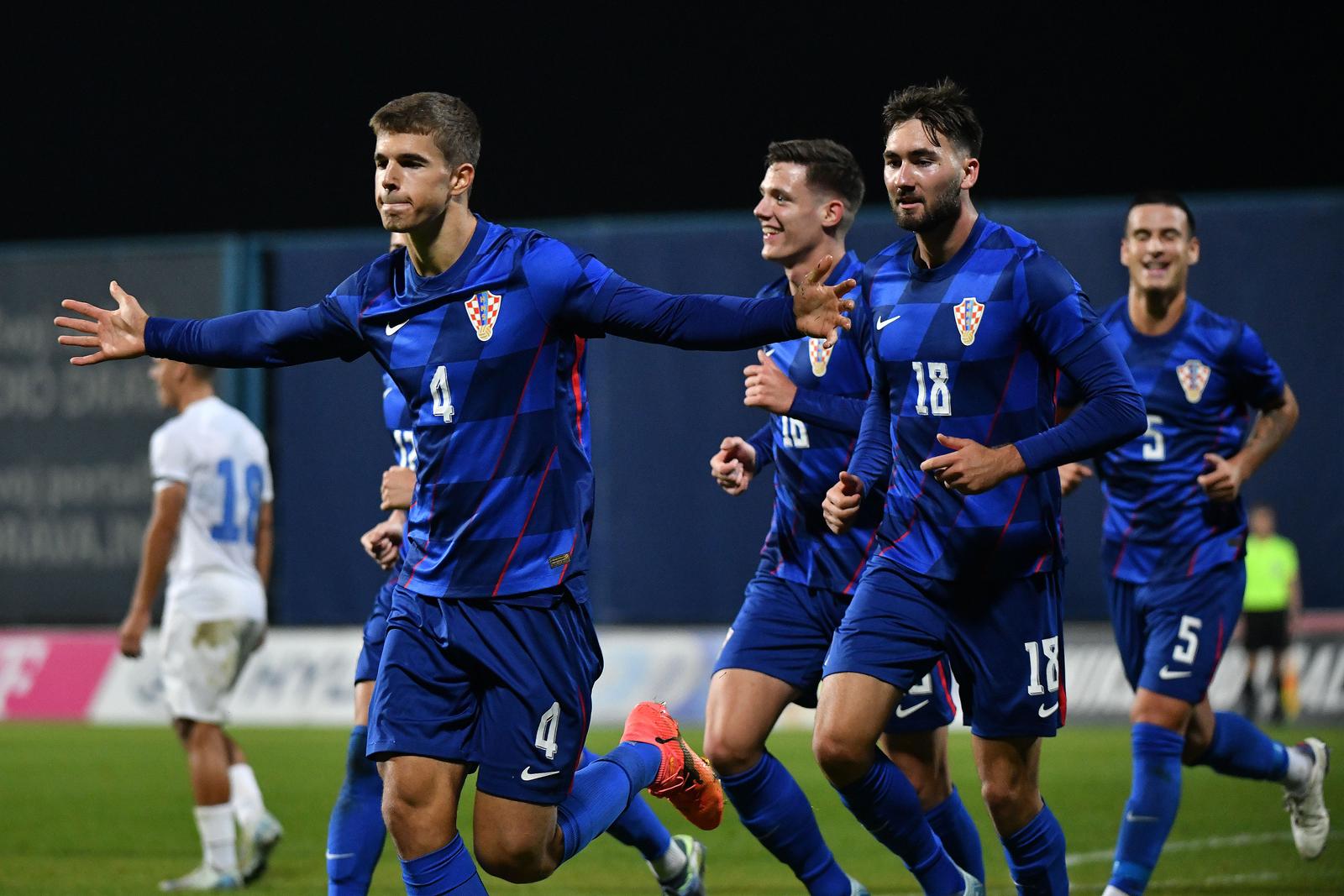 15.10.2024., Gradski stadion Ivan Kusek Apas, Koprivnica - Kvalifikacije za UEFA Europsko U-21 prvenstvo, skupina G, Hrvatska - Grcka. Nogometasi Hrvatske slave pogodak Luke Vuskovica za vodstvo 3:2. Luka Vuskovic, Dion Drena Beljo Photo: Vjeran Zganec Rogulja/PIXSELL