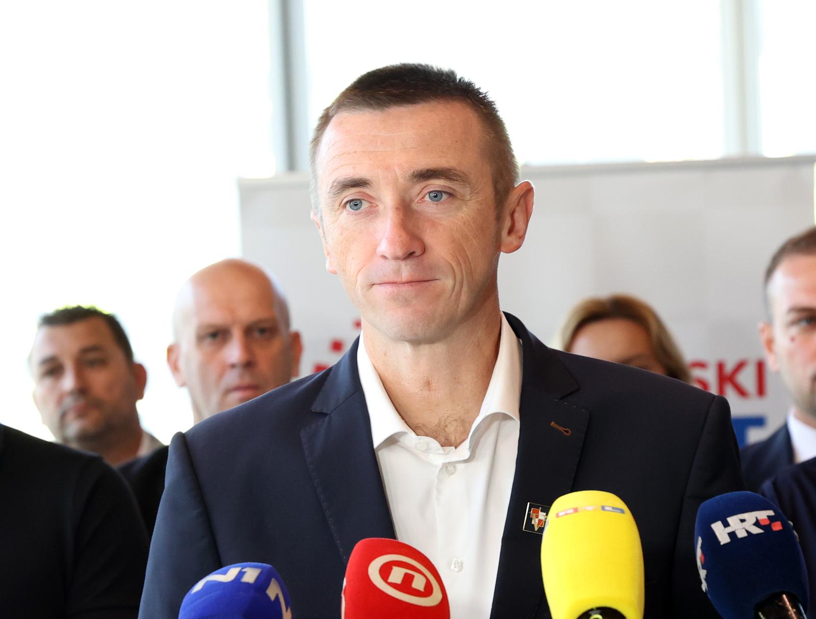 16.09.2024., Sibenik - Ivan Penava, predsjednik Domovinskog pokreta, odrzao je  konferenciju za medije u hotelskom naselju Solaris. Photo: Dusko Jaramaz/PIXSELL