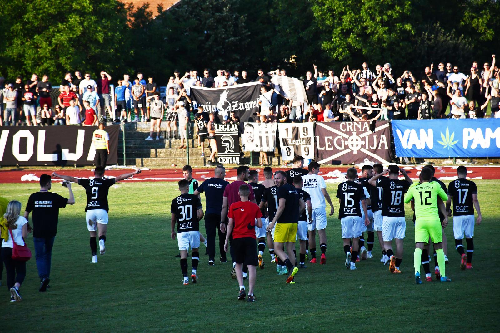 18.06.2022., Slavonski Brod - Kvalifikacije za popunu 3. lige: Marsonia - Trnje. Pobjeda i slavlje Marsonije.

 Photo: Ivica Galovic/PIXSELL