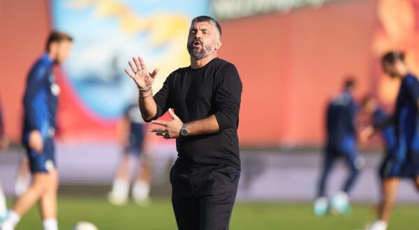 20.10.2024., Koprivnica- Gradski stadion Ivan Kusek Apas u Koprivnici. Slaven Belupo i Hajduk sastali su se u 10. kolu SuperSport HNL-a. Trener Hajduka Gennaro Gattuso Photo: Slavko Midzor/PIXSELL