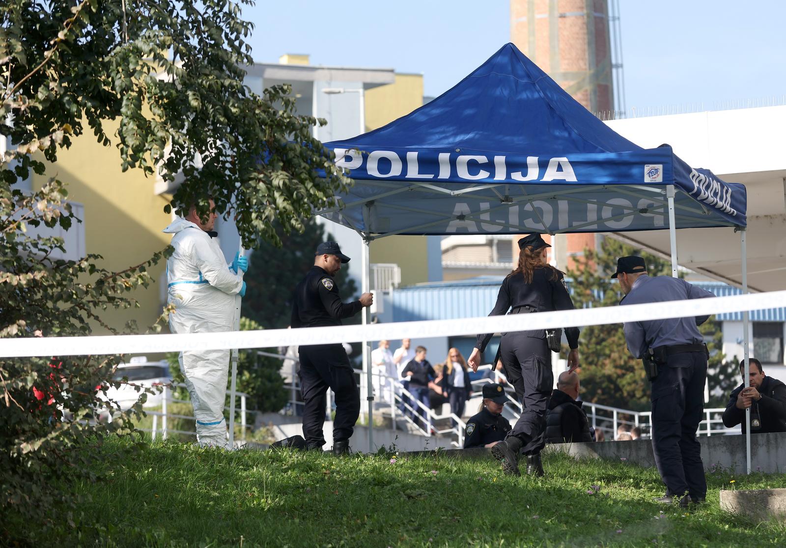 21.10.2024., Zagreb - Policijski ocevid u KBC-u Zagreb u Kispaicevoj ulici na Rebru nakon sto je poginuo ravnatelj bolnice Ante Corusic. Photo: Igor Kralj/PIXSELL