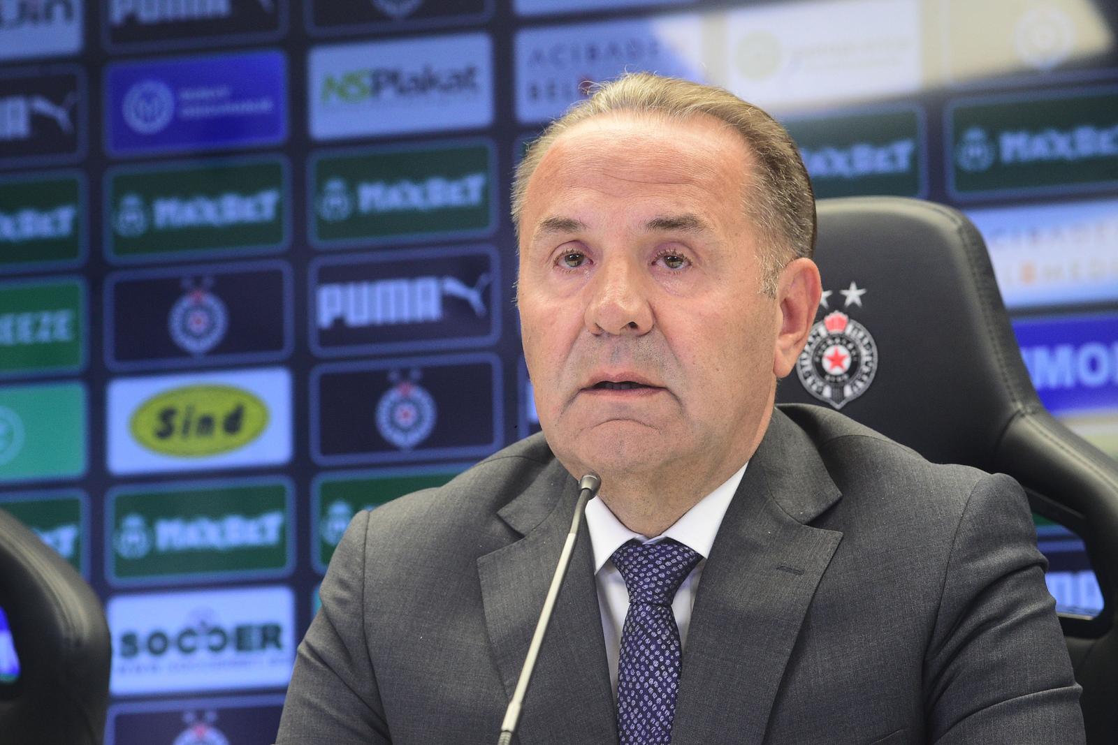 22, October, 2024, Belgrade -Press conference of the members of the temporary body that will manage FC Partizan in the upcoming period. Rasim Ljajic. Photo: Dusan Milenkovic/ATAImages

22, oktobar, 2024, Beograd - Konferencija za medije clanova privremenog organa koji ce u predstojecem periodu rukovoditi  FK Partizanom. Photo: Dusan Milenkovic/ATAImages Photo: Dusan Milenkovic/ATAImages/PIXSELL