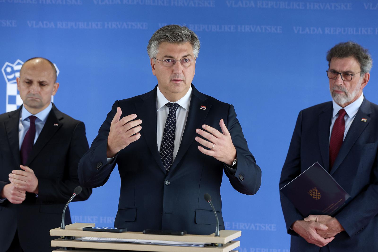 24.10.2024., Zagreb - 35. sjednica Vlade. Predsjednik Vlade Andrej Plenkovic nakon sjednice Vlade dao je izjavu okupljenim medijima. Ivan Anusic, Andrej Plenkovic, Radovan Fuchs, Damir Habijan. Photo: Goran Stanzl/PIXSELL