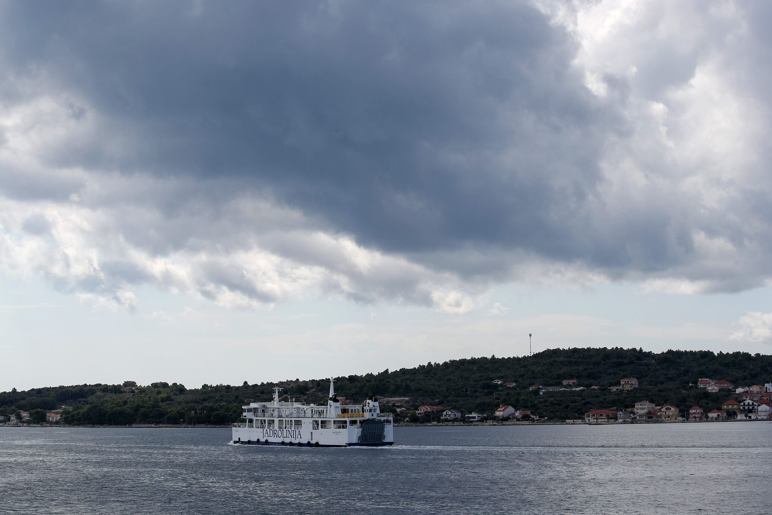 25.09.2024., Sali - Oblaci nad otocima Photo: Sime Zelic/PIXSELL