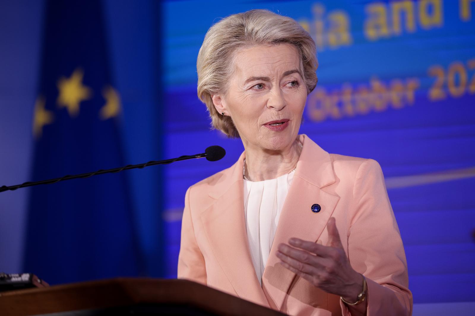 25.10.2024., Sarajevo, Bosna i Hercegovina - Predsjednica Europske komisije Ursula von der Leyen odrzala je konferenciju za medije zajedno sa predsjedavajucom Vijeca ministara BiH Borjanom Kristo. Photo: Armin Durgut/PIXSELL