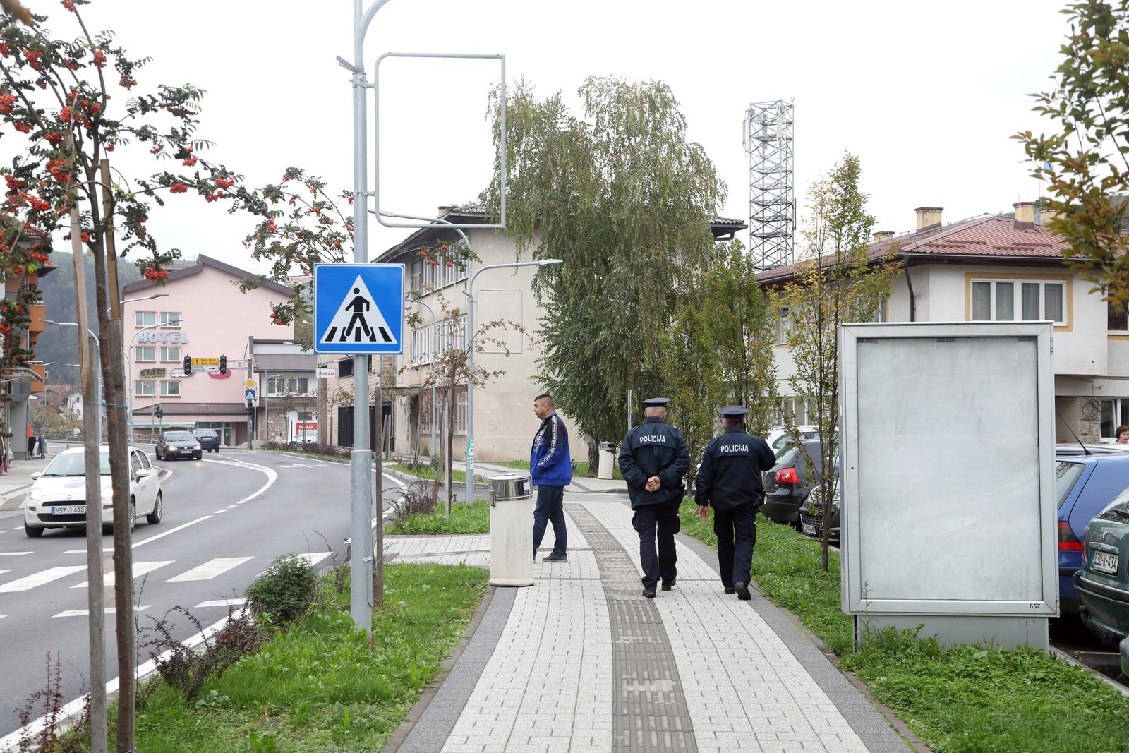 25.10.2024., Bosanska Krupa, Bosna i Hercegovina - Policijska postaja Krupa gdje e maloljetnik jednog poilicajca ubio, a drugog ranio. Photo: Edina Zuko/PIXSELL