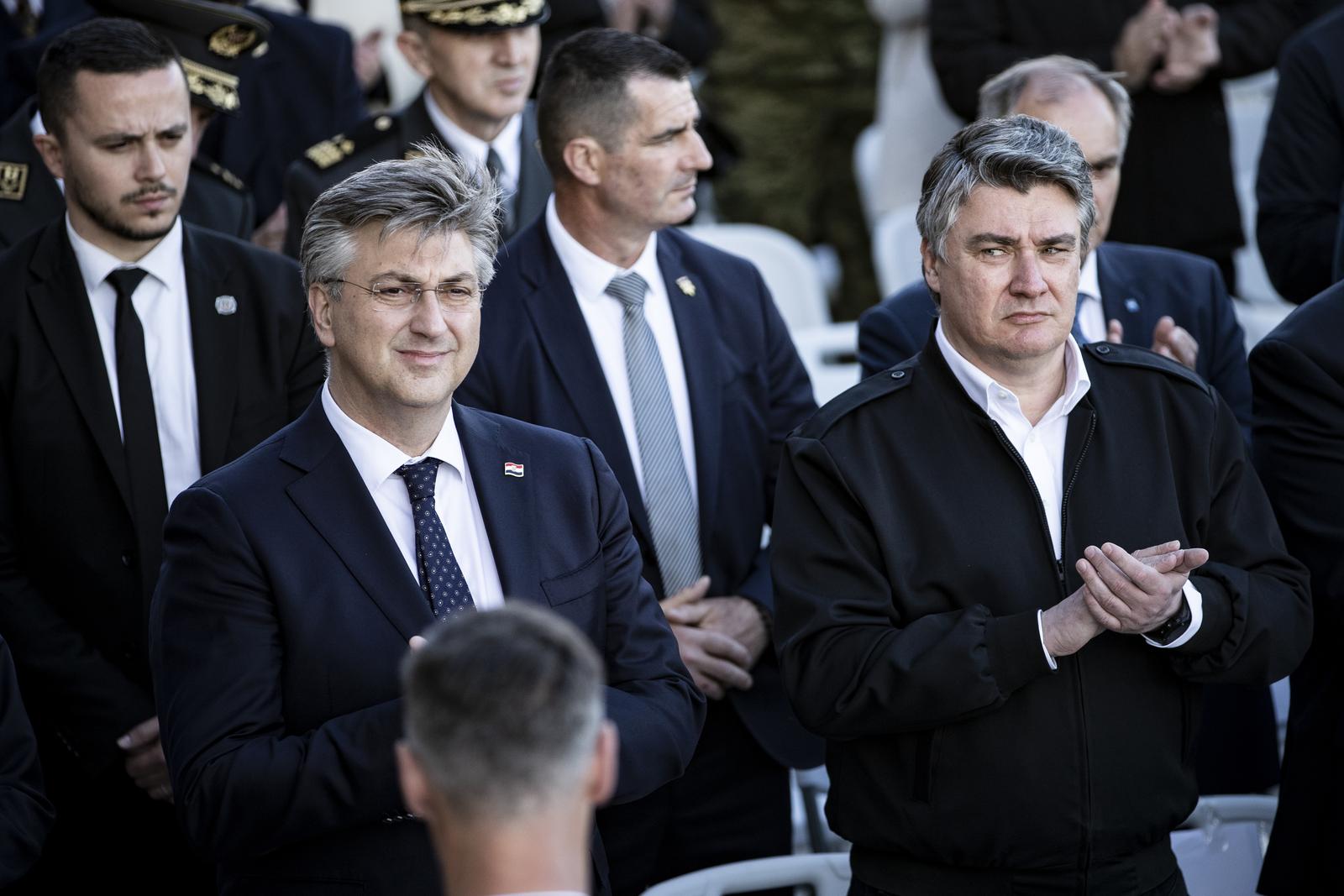 28.04.2022., Klis - Svecana akademija povodom 31. Obljetnice 4.  Gardijske brigade. Na svecanoj akademiji sudjeluju Premijer Andrej Plenkovic i Predsjednik Zoran Milanovic.  Photo: Milan Sabic/PIXSELL