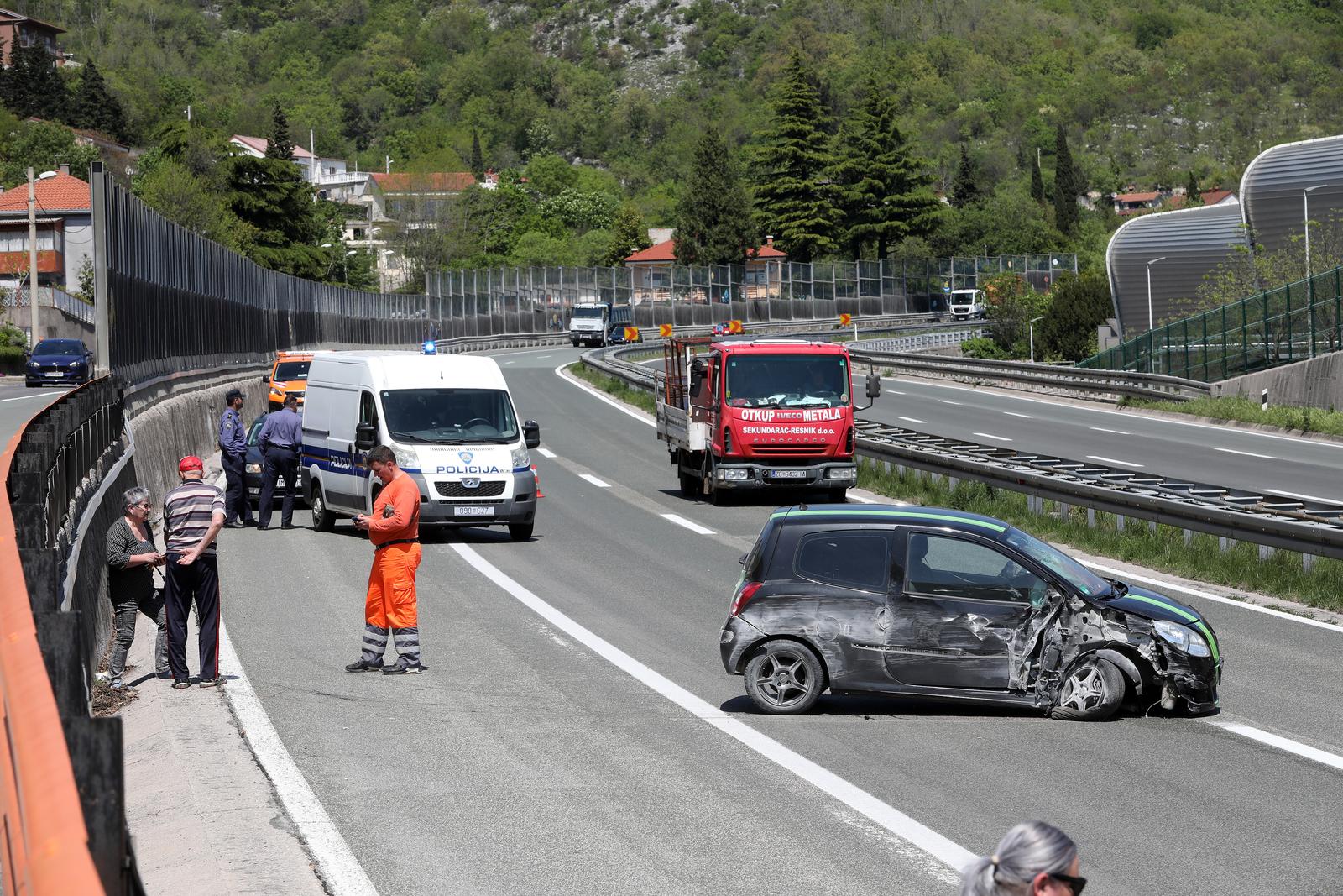 Prometna nesreća na A6