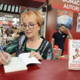 28, October, 2023, Belgrade -Vedrana Rudan signed her books and socialized with readers at the stand of the Laguna publishing house. Vedrana Rudan. Photo:  

28, oktobar, 2023, Beograd - Vedrana Rudan je na standu izdavacke kuce Laguna potpisivala svoje knjige i druzila se sa citaocima. Photo:   Photo: M.M./ATAImages/PIXSELL