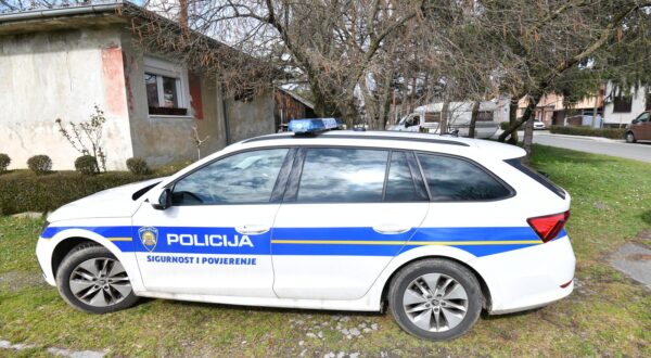 09.03.2023., Varazdin - Zeljko Hatlak ubijen je 24. veljace. Policija je nakon istrage uhitila 44-godisnjaka kojeg sumnjice za ubojstvo. Na fotografijama je policijski ocevid u kuci u kojoj je zivio pokojni Zeljko Hatlak. Photo: Vjeran Zganec Rogulja/PIXSELL Photo: Vjeran Zganec Rogulja/PIXSELL