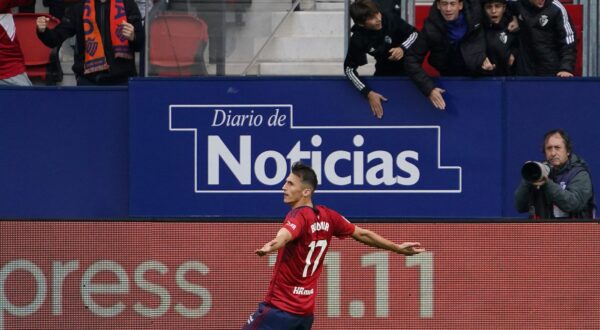 Osasuna's Croatian forward #17 Ante Budimir celebrates scoring his second goal during the Spanish league football match between CA Osasuna and Girona FC at El Sadar stadium in Pamplona on November 4, 2023.,Image: 819628232, License: Rights-managed, Restrictions: , Model Release: no, Credit line: CESAR MANSO / AFP / Profimedia