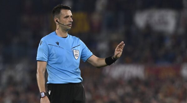 Referee Igor Pajac CRO during the UEFA Europa League Matchday 2, Group G, between A.S. Roma - Servette F.C. on October 5, 2023 at the Olympic Stadium in Rome, Italy. Copyright: xDomenicoxCippitelli/IPAxSportx/x/xx IPA_40798360 IPA_IPA40798360,Image: 848267699, License: Rights-managed, Restrictions: PUBLICATIONxNOTxINxITA, Model Release: no, Credit line: Domenico Cippitelli/IPA Sport / / imago sportfotodienst / Profimedia