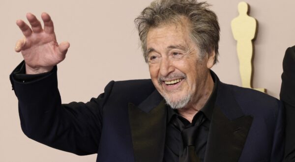 HOLLYWOOD, CALIFORNIA - MARCH 10: Al Pacino poses in the press room during the 96th Annual Academy Awards at Ovation Hollywood on March 10, 2024 in Hollywood, California.   Rodin Eckenroth,Image: 856192625, License: Rights-managed, Restrictions: , Model Release: no, Credit line: Rodin Eckenroth / Getty images / Profimedia