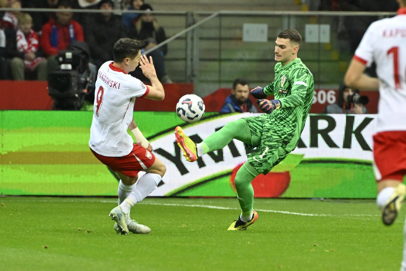 Warsaw, Poland, 151024. National Stadium. Soccer match UEFA Nations League, Group A, 4th round, Poland - Croatia. in the photo: Dominik Livakovic. Photo: / CROPIX Zagreb Croatia Copyright: xxDamirxKrajacx poljska_hrvatska84-151024,Image: 921556386, License: Rights-managed, Restrictions: , Model Release: no, Credit line: Damir Krajac / imago sportfotodienst / Profimedia