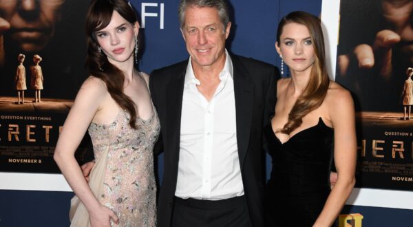 US premiere of Heretic at AFI Fest 2024 Presented by Canva at TCL Chinese Theatre

Featuring: Sophie Thatcher, Hugh Grant and Chloe East
Where: Los Angeles, California, United States
When: 24 Oct 2024
Credit: MediaPunch/INSTARimages,Image: 926134738, License: Rights-managed, Restrictions: , Model Release: no, Credit line: Jeffrey Mayer / INSTAR Images / Profimedia