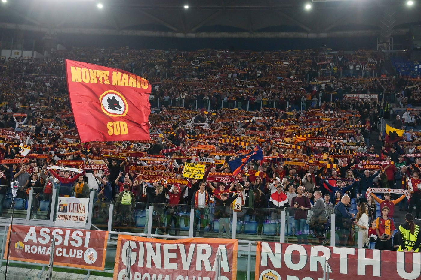 AS Roma supporter during the UEFA Europa League 2024-2025 football match between AS Roma and FC Dynamo Kyiv at the Olympic Stadium in Rome on October 24, 2024. Copyright: xFabrizioxCorradetti/IPAxSportx/x/xx IPA_50942063 IPA_Agency_IPA50942063,Image: 926230962, License: Rights-managed, Restrictions: PUBLICATIONxNOTxINxITA, Model Release: no, Credit line: Fabrizio Corradetti/IPA Sport / / imago sportfotodienst / Profimedia