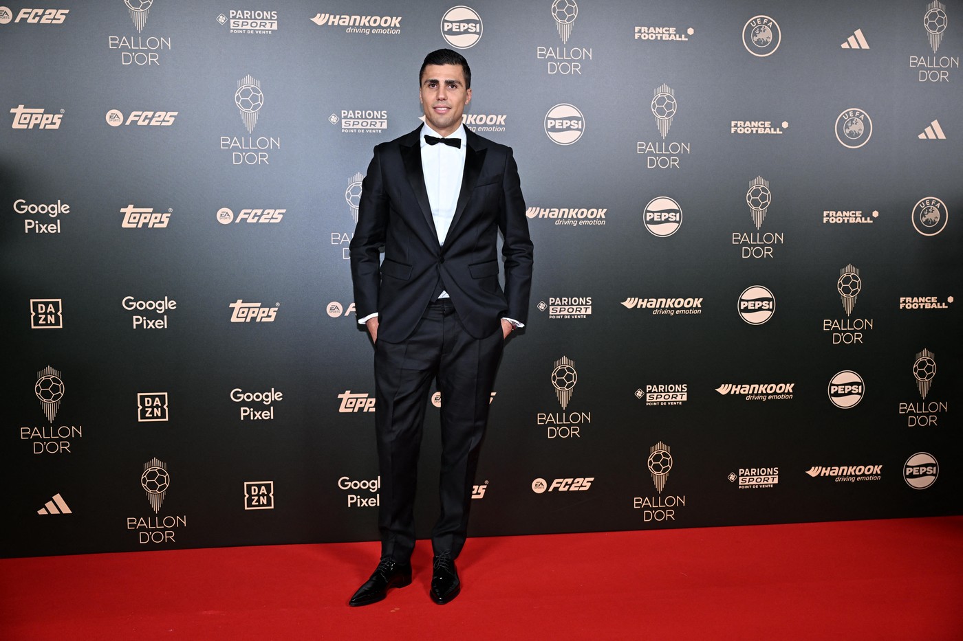 PARIS, FRANCE - OCTOBER 28: Rodri of Manchester City and Spain poses upon arrival to attend the 2024 Ballon d'Or France Football award ceremony at the Theatre du Chatelet in Paris on October 28, 2024. Mustafa Yalcin / Anadolu,Image: 927518141, License: Rights-managed, Restrictions: , Model Release: no, Credit line: MUSTAFA YALCIN / AFP / Profimedia