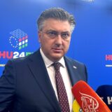 Budimpešta, 08.11.2024. - Hrvatski premijer Andrej Plenković izjavio je u petak po dolasku na neformalni samit EU-a u Budimpešti da mirovno rješenje za Ukrajinu treba podrazumijevati teritorijalnu cjelovitost zemlje i temeljna načela i vrijednosti. foto HINA/ Slavko VUKADIN/ ml