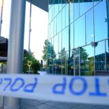 19.06.2022., Zagreb - Zaprimljena je nova dojava o bombi u trgovackom centru Avenue Mall. Posjetitelji su evakuirani, a pregled centra obavlja policija. Photo: Slaven Branislav Babic/PIXSELL