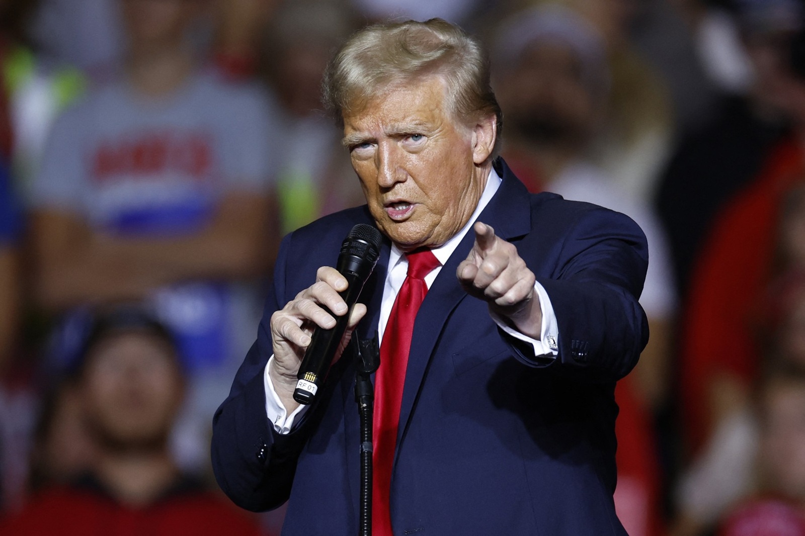 Former US President and Republican presidential candidate Donald Trump gestures as he speaks at a campaign rally at the Fiserv Forum in Milwaukee, Wisconsin, November 1, 2024.,Image: 929284225, License: Rights-managed, Restrictions: , Model Release: no, Credit line: KAMIL KRZACZYNSKI / AFP / Profimedia