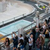 Fontana di Trevi vuota e il comune mette una vasca per buttare le monetine. Nella foto la fontana vuota e la vasca con l’acqua per buttare le monetine.Giovedì 31 Ottobre 2024 ()

Fontana di Trevi vuota e il comune mette una vasca per buttare le monetine. Nella foto la fontana vuota e la vasca con l’acqua per buttare le monetine.Giovedì 31 Ottobre 2024 (),Image: 928742127, License: Rights-managed, Restrictions: , Model Release: no, Credit line: Valentina Stefanelli / LaPresse / Profimedia