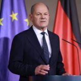 epa11706114 German Chancellor Olaf Scholz addresses the media at the Chancellery in Berlin, Germany, 06 November 2024. The German chancellor announced the dismissal of German Finance Minister Christian Lindner in the course of ongoing consultations between parts of the so-called traffic light coalition of SPD, Greens and FDP.  EPA/CLEMENS BILAN