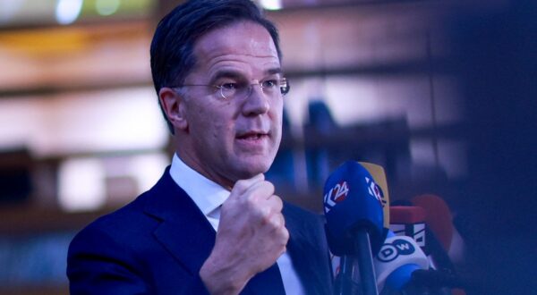 epa11728597 NATO Secretary General Mark Rutte speaks during meeting of the defence segment of the European Foreign Affairs Council, in Brussels, Belgium, 19 November 2024. The Council will discuss EU military support to Ukraine.  EPA/OLIVIER HOSLET