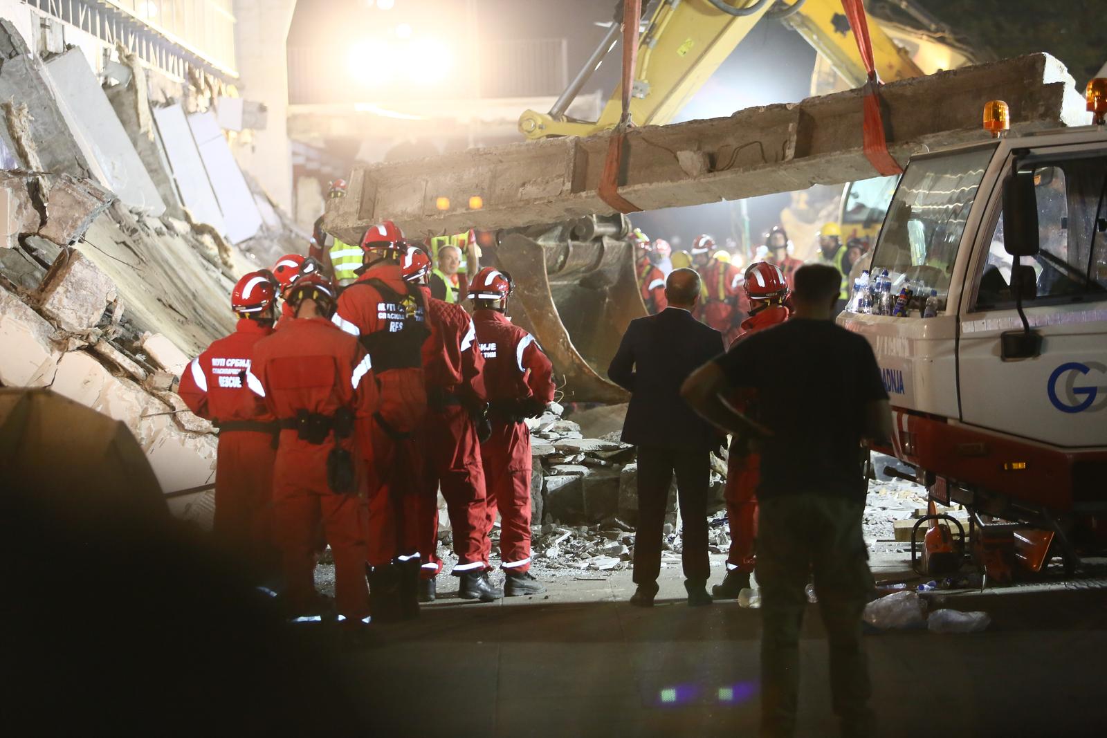 01, November, 2024, Novi Sad - The overpass of the railway station in Novi Sad collapsed, a large number of firefighters and emergency vehicles are on the ground, and rescue teams are working to extract people trapped under the structure of the collapsed overpass.

01, novembar, 2024, Novi Sad - Urusila se nadstresnica Zeleznicke stanice u Novom Sadu, veliki broj vatrogasac i vozila Hitne pomoci je na terenu, a spasilacke ekipe rade na izvlacenju ljudi zarobljenih ispod konstrukcije urusene nadsterasnice koja se urusila. Photo: M.M./ATAImages/PIXSELL