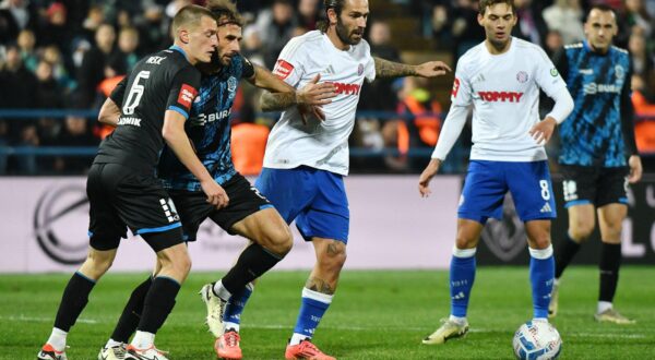 03.11.2024., stadion Varteks, Varazdin - SuperSport HNL, 12. kolo, NK Varazdin - HNK Hajduk. Ivan Nekic, Mario MArina, Marko Livaja Photo: Vjeran Zganec Rogulja/PIXSELL