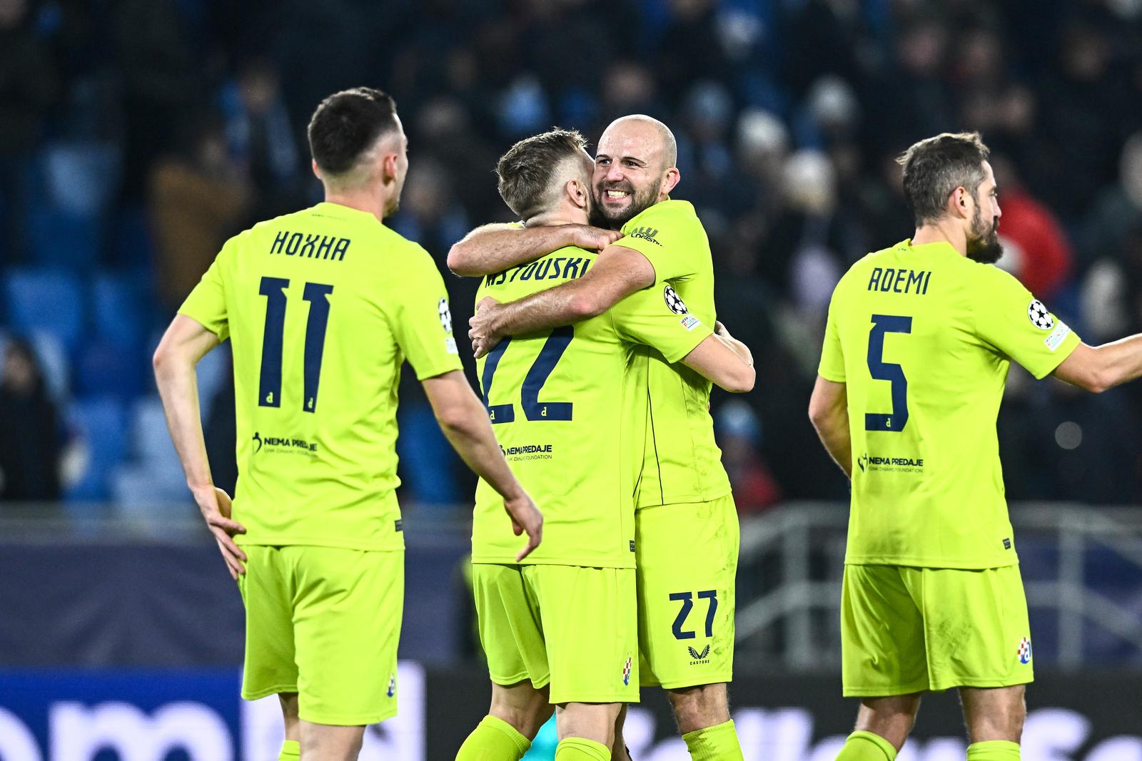 05.11.2024., stadion Tehelne pole, Bratislava, Slovacka - UEFA Liga prvaka, grupna faza, 4. kolo, SK Slovan Bratislava - GNK Dinamo. Stefan Ristovski, Josip Misic Photo: Marko Lukunic/PIXSELL