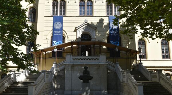 8.9.2021., Zagreb - Uoci pocetka skolske godine Pravni fakultet jos uvijek nije obnovljen.rphoto: Davorin Visnjic