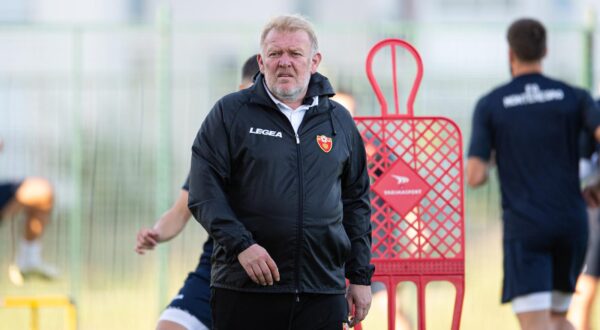 08, October, 2024, Podgorica The training of the A national team of Montenegro as part of preparations for the upcoming UEFA Nations League matches with Turkey and Wales was held at the FSCG Training Camp. Robert Prosinecki. Photo: R.R./ATAImages

08, oktobar, 2024, Podgorica - Trening A reprezentacije Crne Gore u sklopu priprema za predstojece meceve UEFA Lige nacije sa Turskom i Velsom odrzan je u Trening kampu FSCG. Photo: R.R./ATAImages

 Photo: R.R./ATA Images/PIXSELL