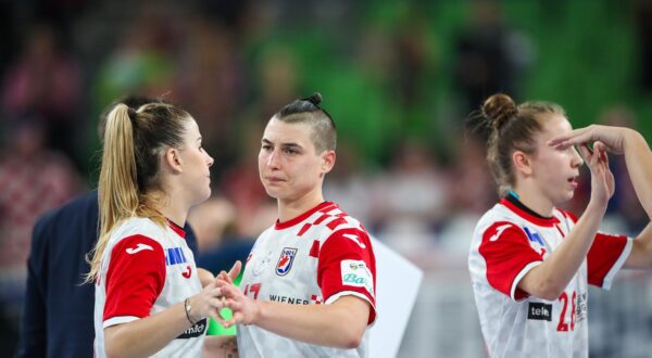 10.11.2022., Arena Stozice, Ljubljana, Slovenija - EHF Europsko prvenstvo rukometasica, skupina 1, Hrvatska - Slovenija. Katarina Jezic Photo: Slavko Midzor/PIXSELL