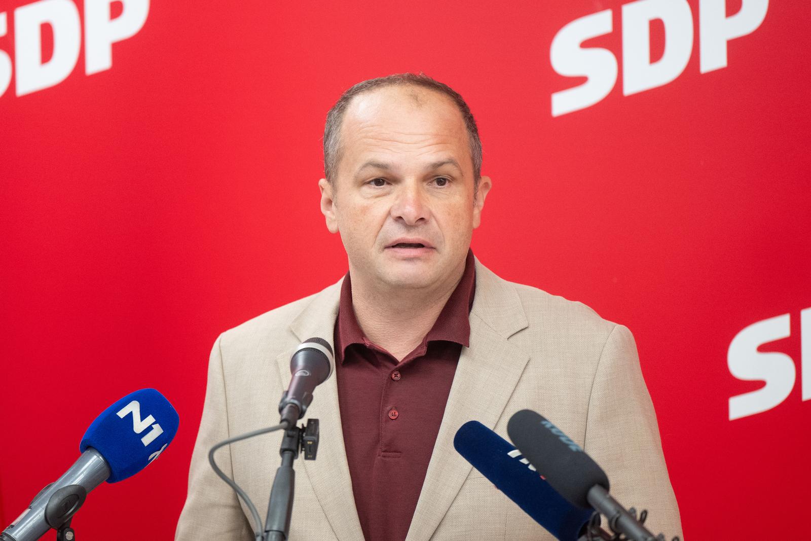 12.10.2024., Zagreb - Konstituirajuca sjednica Glavnog odbora SDP-a odrzana je u prostorijama SDP-a na Trgu Drage Iblera. predsjednik SDP-a Sinisa Hajdas Doncic Photo: Neva Zganec/PIXSELL