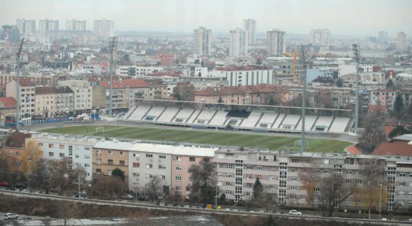 13.12.2021., Zagreb - Pogled na nogometni stadion u Kranjcevicevoj ulici sa 17 kata hotela Westin. Photo: Sanjin Strukic/PIXSELL