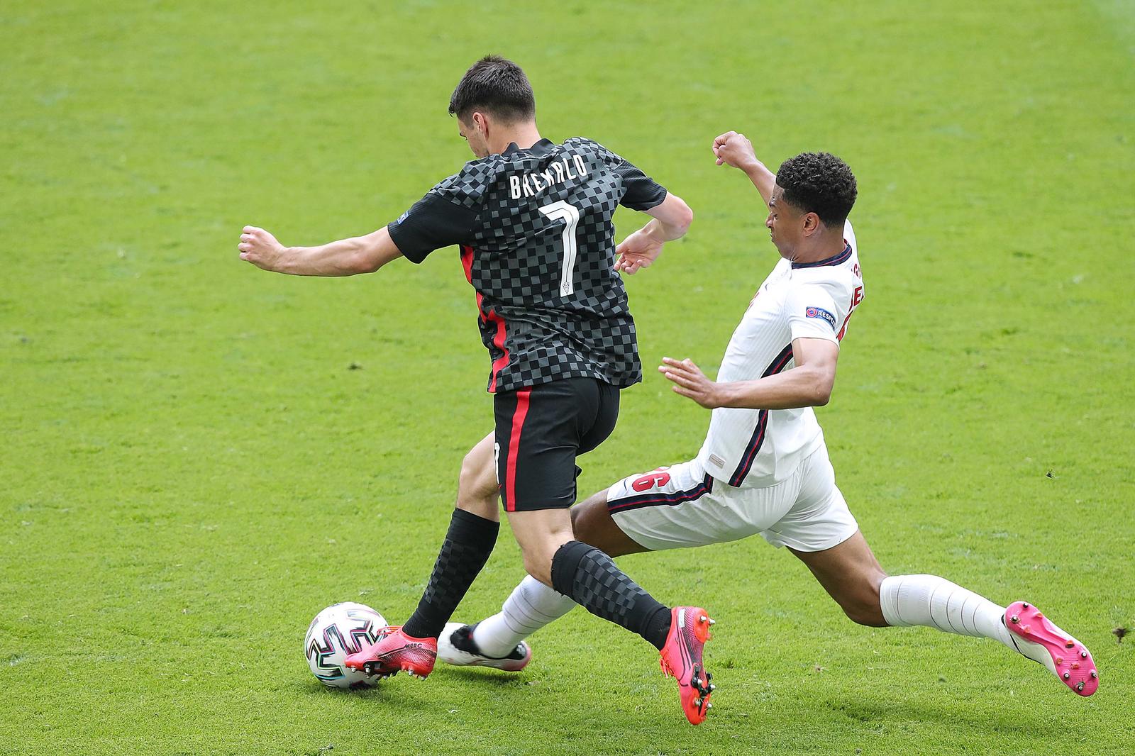 13.6.2021., Stadion Wembley, London, Engleska - UEFA Europsko prvenstvo 2020, skupina D, 1. kolo, Engleska - Hrvatska. Josip Brekalo, Marcus Rashford. "nPhoto: Goran Stanzl/PIXSELL