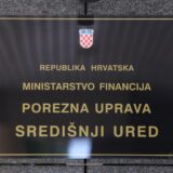 16.06.2023.,Zagreb - Policija bi trebala tijekom dana pretrazivati ured uhicenog voditelja Sluzbe za strategiju, informiranje i elektronicke servise Porezne uprave Slavise Penave Photo: Marko Prpic/PIXSELL