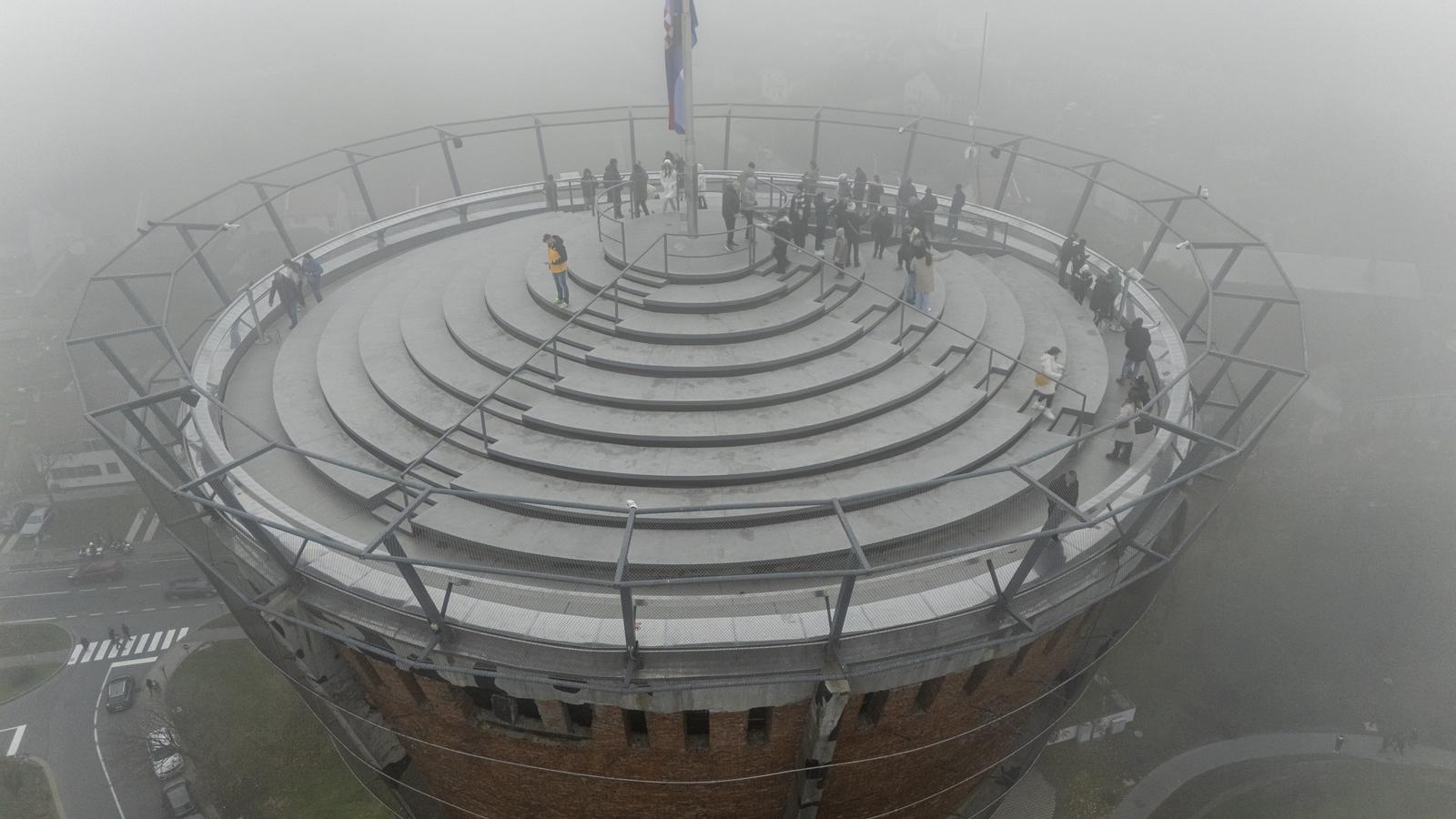 17.11.2024. Vukovar - Pogled iz zraka na Vodotoranj uoci Dana sjecanja na zrtvu Vukovara. Veliki broj ljudi dosao je u Vukovar kako bi se poklonili zrtvi Vukovara  Photo: Davor Javorovic/PIXSELL