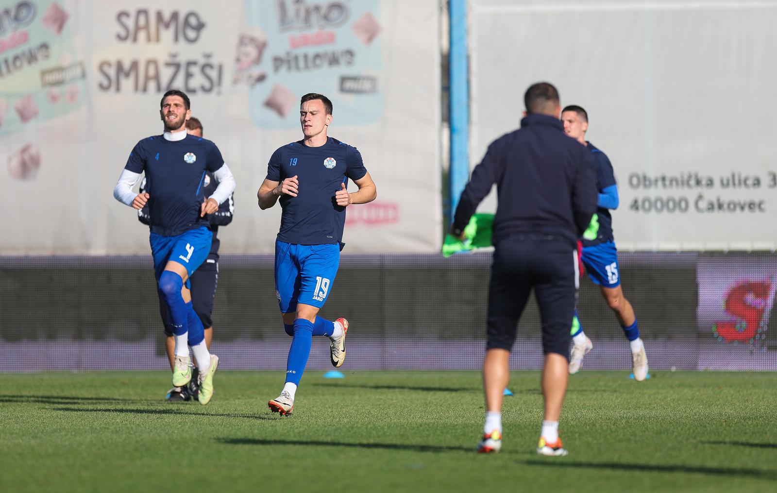 20.10.2024., Koprivnica- Gradski stadion Ivan Kusek Apas u Koprivnici. Slaven Belupo i Hajduk sastali su se u 10. kolu SuperSport HNL-a. Photo: Slavko Midzor/PIXSELL