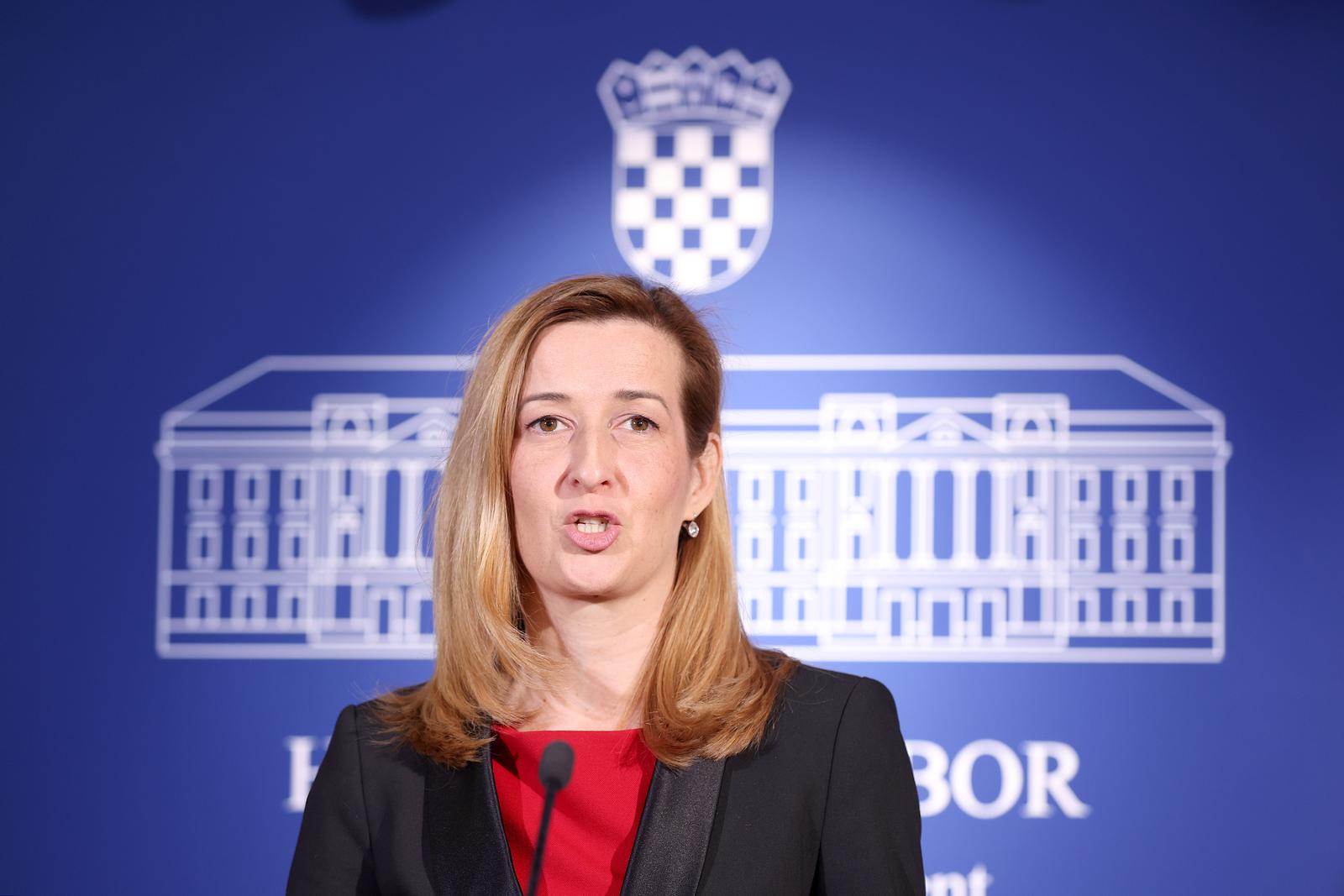 21.11.2024., Zagreb - Na konferenciji za medije odrzanoj u Saboru o temi temi: „Kome smeta Nacionalno vijece za pracenje provedbe Strategije suzbijanja korupcije“ govorila je Mirela Ahmetovic. Photo: Patrik Macek/PIXSELL