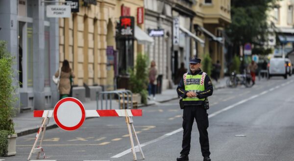 22.09.2022, Zagreb - Dan bez automobila. Uzi centar zatvoren je motorni promet te su biciklisti i pjesaci iskoristili priluku za setnju i voznju. Photo: Jurica Galoic/PIXSELL