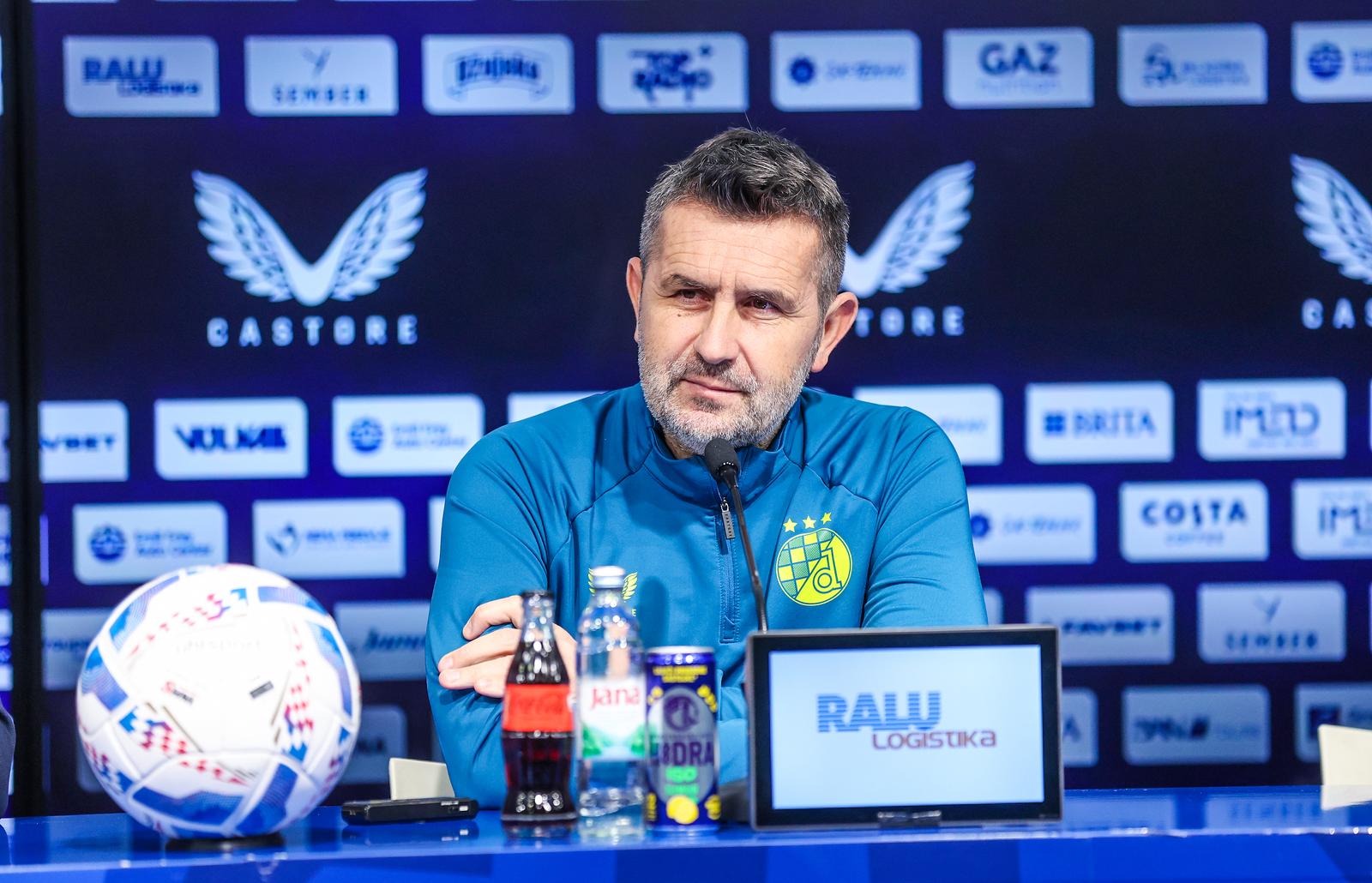 22.11.2024., Zagreb - Konferencija za medije povodom utakmice 14. kola SuperSport HNL-a izmedju Dinama i Rijeke. Na konferenciji medijima se obratio trener Dinama Nenad Bjelica. Photo: Slavko Midzor/PIXSELL