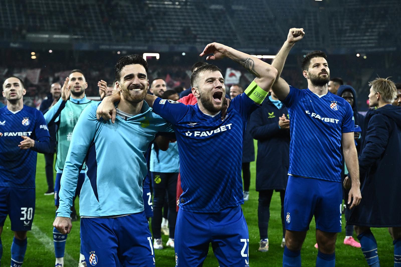 23.10.2024., stadion Salzburg, Salzburg, Austrija - UEFA Liga prvaka, grupna faza, 3. kolo, FC Salzburg - GNK Dinamo. Stefan Ristovski, Sandro Kulenovic Photo: Marko Lukunic/PIXSELL