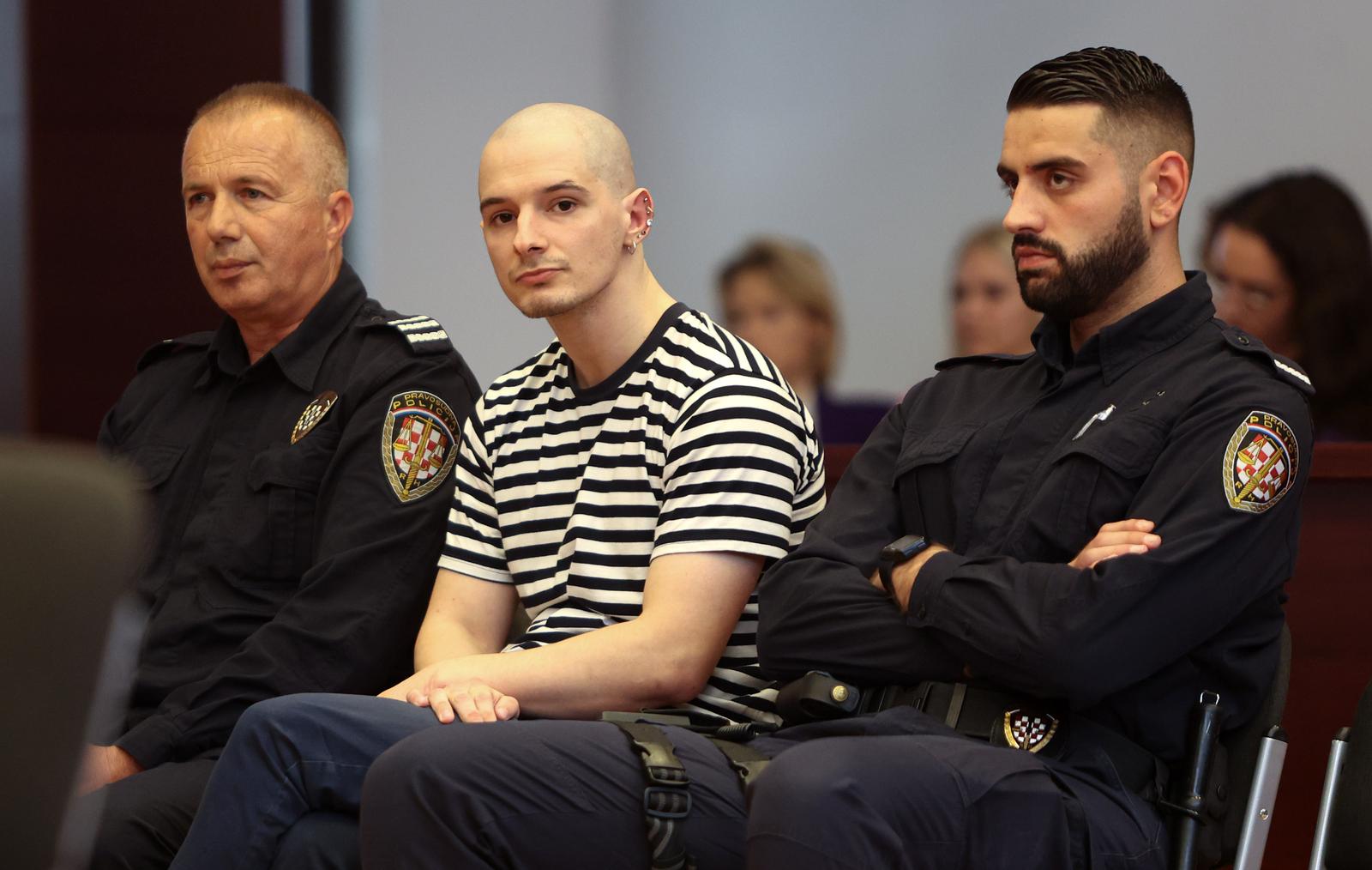 24.10.2023.,Split - Danas je na splitskom Zupanijskom sudu objavljena presuda Filipu Zavadlavu za trostruko ubojstvo. Ponovno je osuđen 40 godina zatvora. Photo: Ivana Ivanovic/PIXSELL