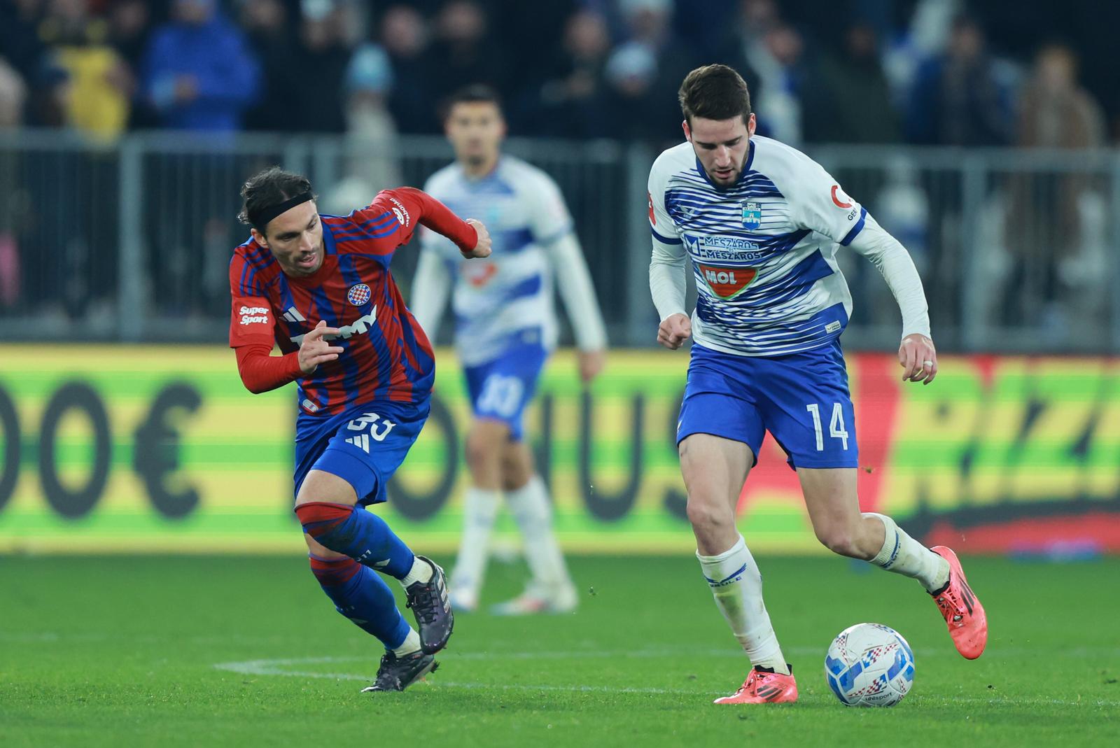 24.11.2024., stadion Opus Arena, Osijek - SuperSport HNL, 14. kolo, NK Osijek - HNK Hajduk. Filip Krovinovic, Marko Soldo. Photo: Davor Javorovic/PIXSELL