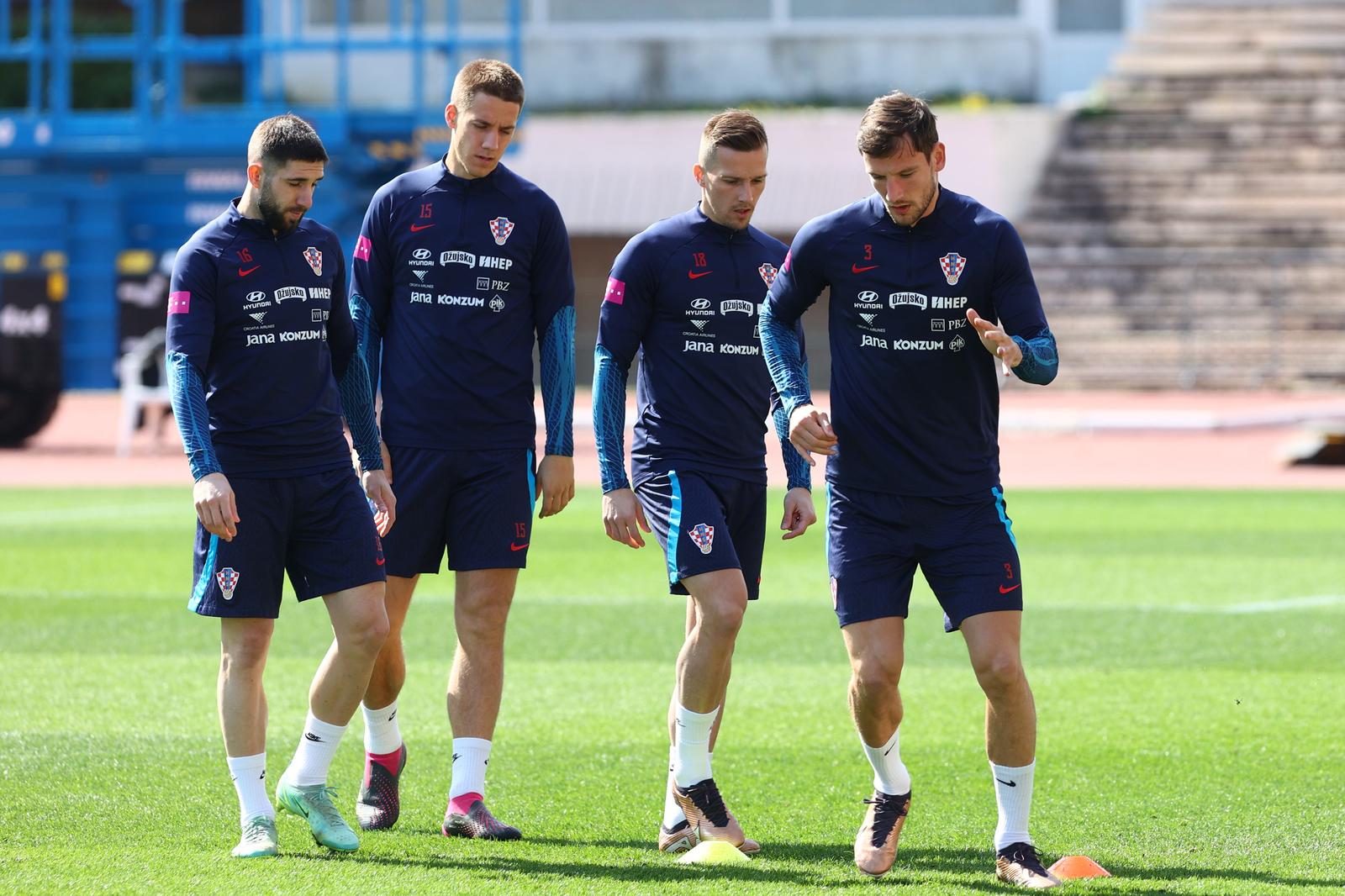 26.03.2023., Split - Trening hrvatske nogometne reprezentacije uoci utakmice s Turskom.
Mario Pasalic, Mislav Orsic, Borna Barisic Photo: Miroslav Lelas/PIXSELL