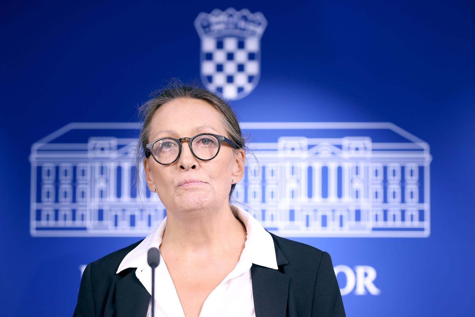 26.09.2024., Zagreb - Na konferenciji za medije odrzanoj u Saboru o temi: "Nezakonitosti u radu i poslovanju HRT-a" govorile su Mirela Ahmetovic i Ursa Raukar Gamulin.  Photo: Patrik Macek/PIXSELL