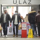 27.11.2020., Zagreb - Shopping centri puniji su na Black Friday, stvaraju se manje guzve na parkiralistima i cestama okolo shopping centara. Arena Centar. rPhoto: Luka Stanzl/PIXSELL